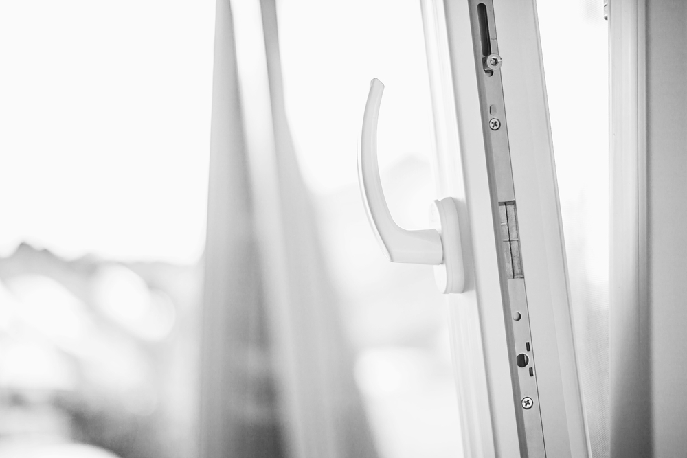 tilt and turn handle close up