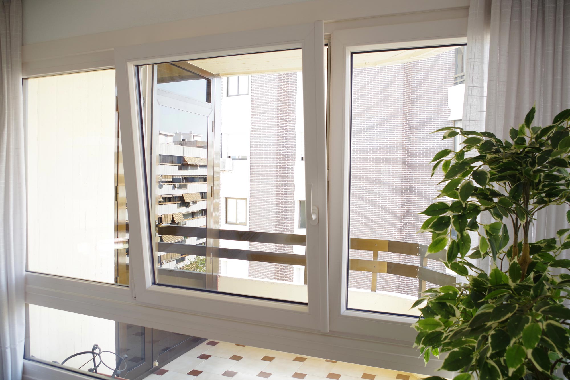 commercial double glazing prices West Midlands